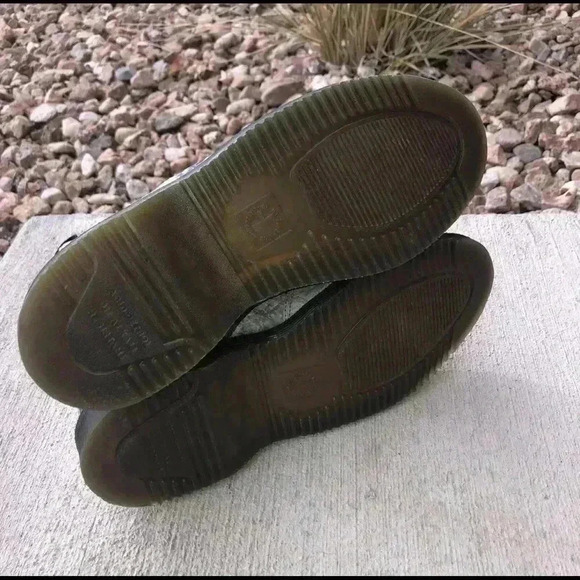 Dr Martens Women Flora Chelsea Ankle Boots Size 5 Light Gray Snake Print - Picture 10 of 12